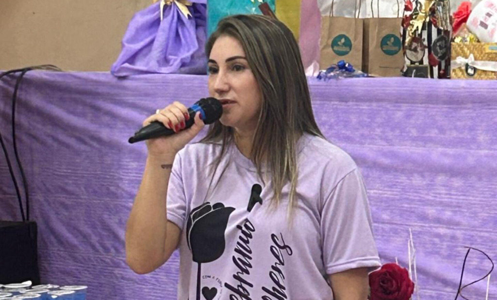 Centenas de mulheres cerritenses recebem homenagem