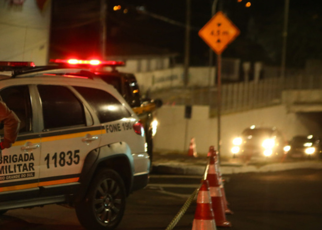 Comissão de Direitos Humanos da Assembleia envia denúncia à Corregedoria da Brigada Militar sobre detenção de estudantes na Calourada