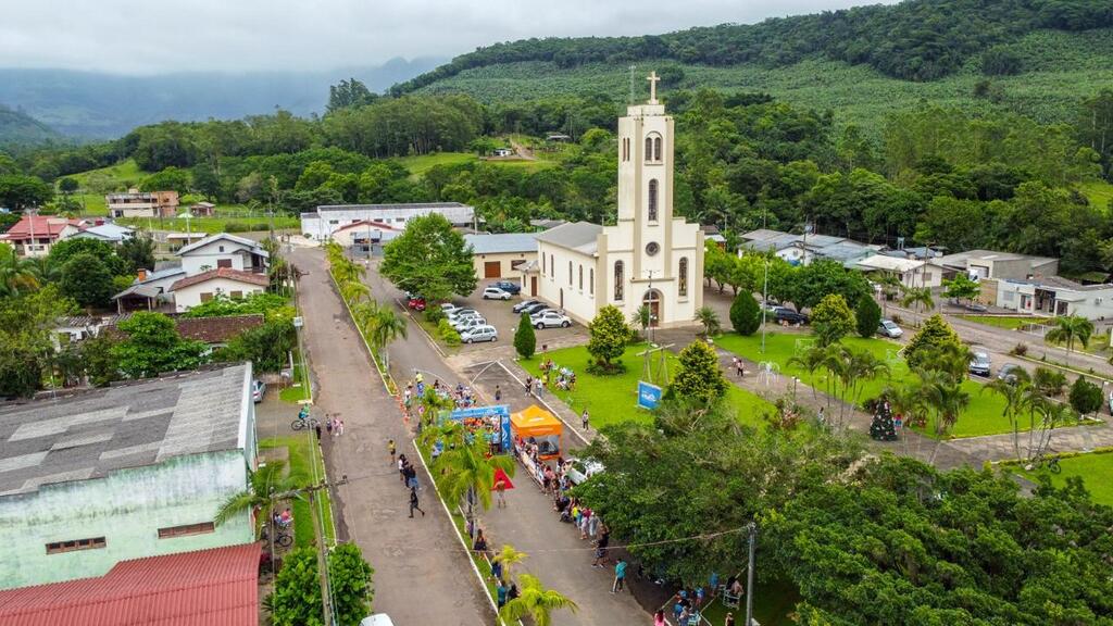 MORRINHOS DO SUL CELEBRA 33 ANOS COM DESENVOLVIMENTO E AVANÇOS HISTÓRICOS