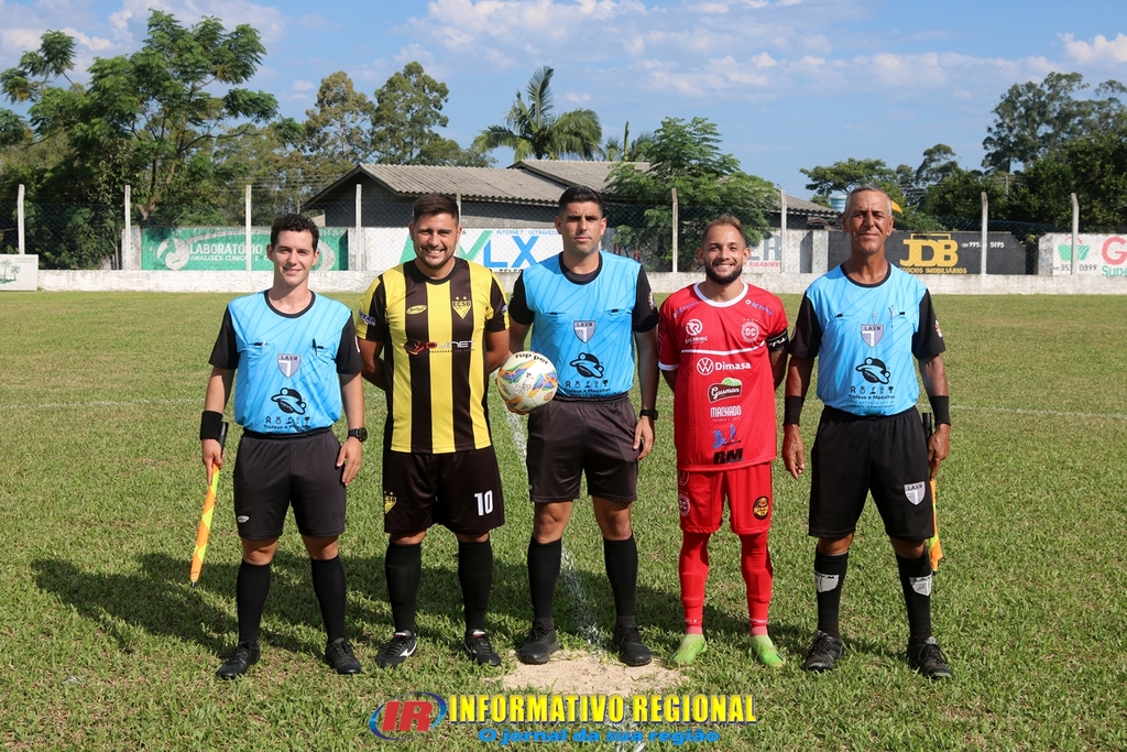 BONS JOGOS MARCAM O INÍCIO DO CAMPEONATO MUNICIPAL DE FUTEBOL DE SANTA ROSA DO SUL