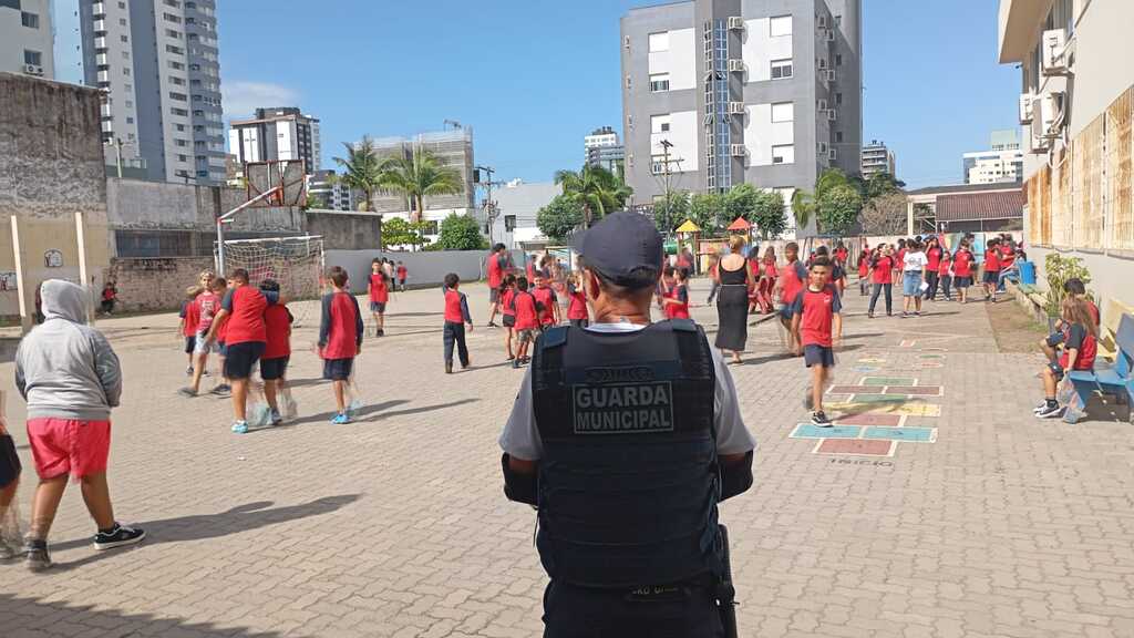 GUARDA MUNICIPAL INICIA RONDA ESCOLAR PARA REFORÇAR SEGURANÇA NAS ESCOLAS DE TORRES