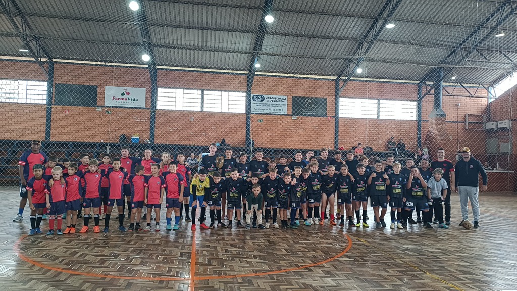JOGOS AMISTOSOS EM MORRINHOS DO SUL