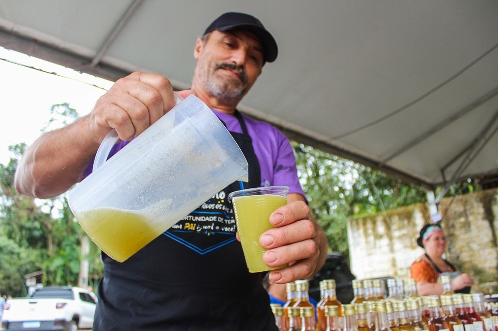 FEIRA DA AGRICULTURA FAMILIAR TEM EDIÇÃO ESPECIAL DE VÉSPERA DE PÁSCOA EM PRAIA GRANDE