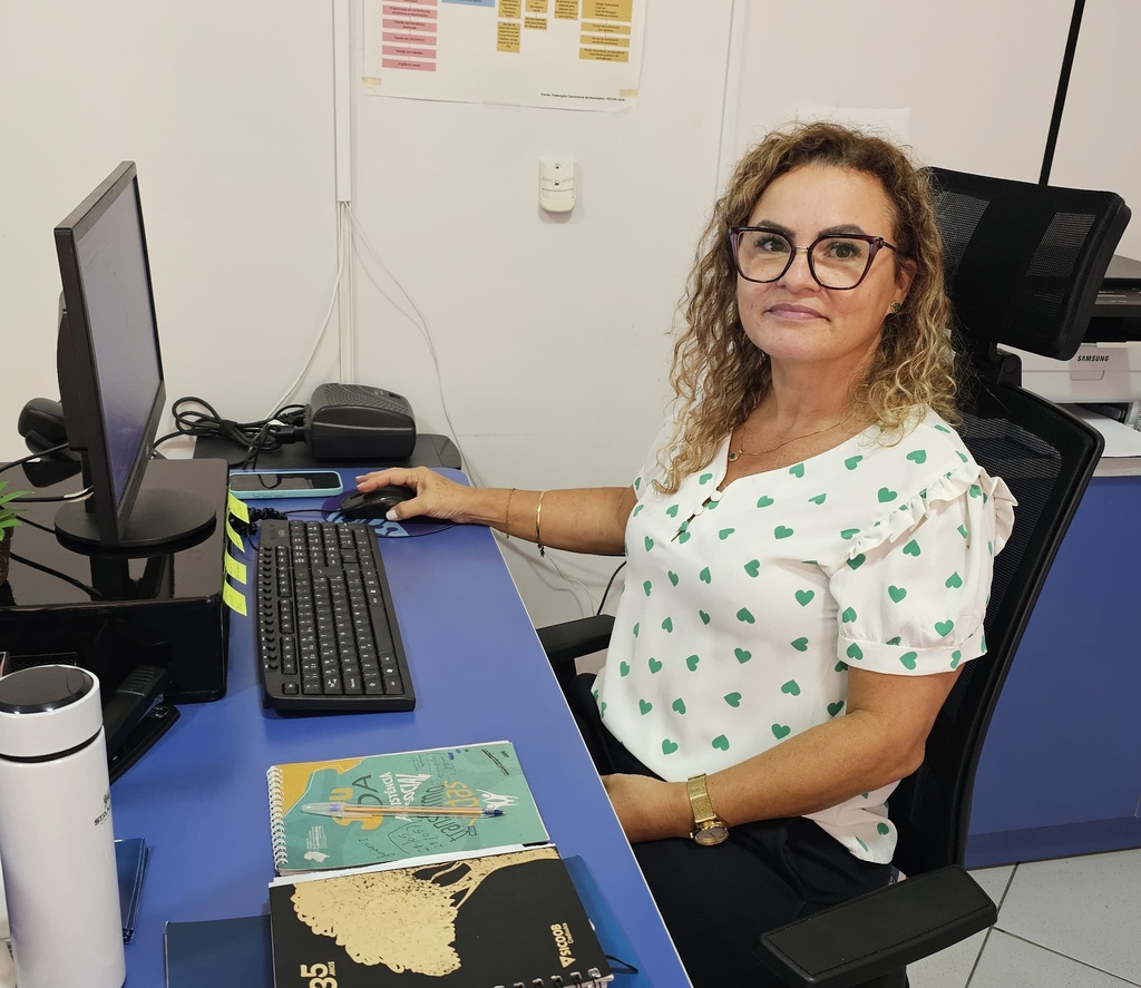 CARLA JACIONI ASSUME A SECRETARIA DE ASSISTÊNCIA SOCIAL COM PROJETOS INOVADORES