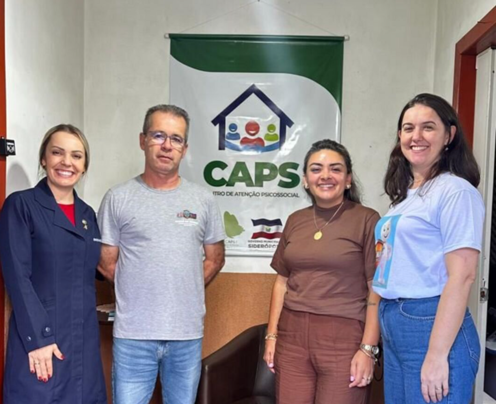 EQUIPE DA SAÚDE DE PASSO DE TORRES VISITA CAPS EM SIDERÓPOLIS EM BUSCA DE MODELO PARA FUTURA IMPLANTAÇÃO