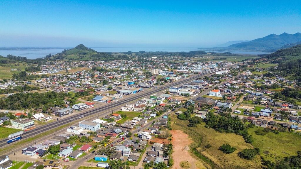 TRÊS CACHOEIRAS CELEBRA 37 ANOS COM PROGRAMAÇÃO ESPECIAL