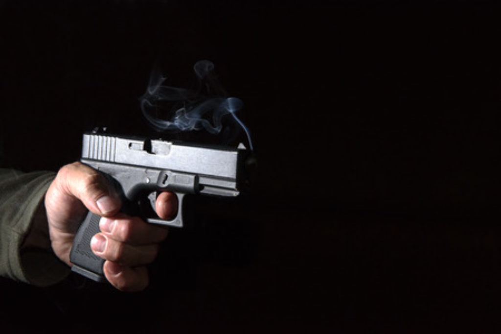 Imagem Reprodução Internet - Mulher é assassinada dentro de carro no Sul de SC; homem também foi baleado