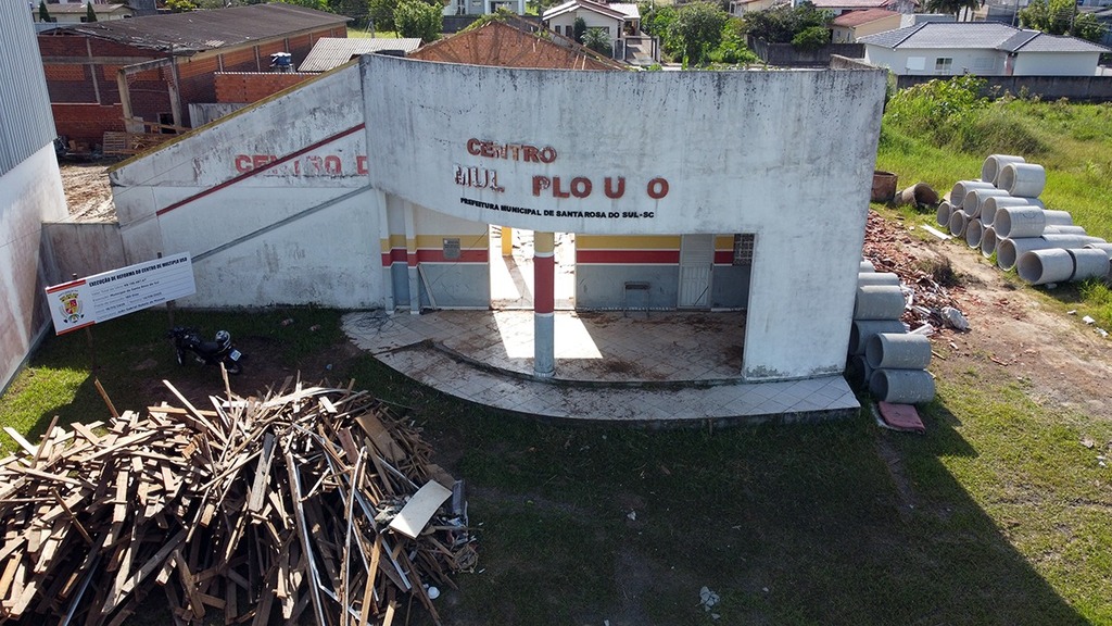 CENTRO DE MÚLTIPLO USO DE SANTA ROSA DO SUL GANHA REFORMA TOTAL