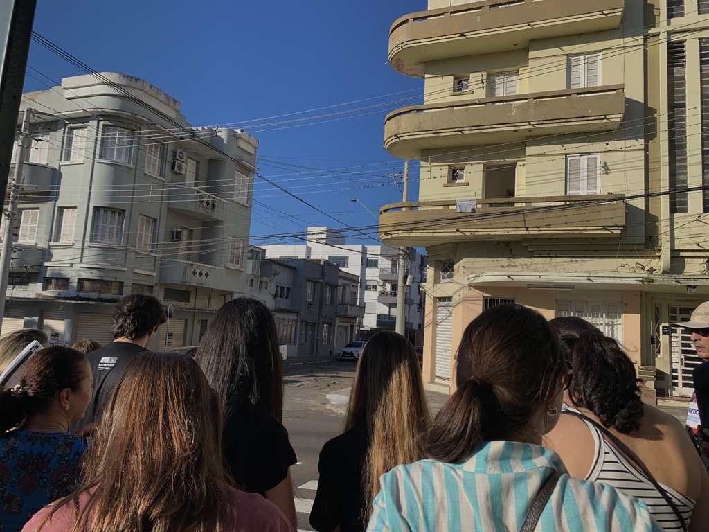 Caminhada pela arquitetura da Avenida Rio Branco encerra programação dos 100 anos de Art Déco