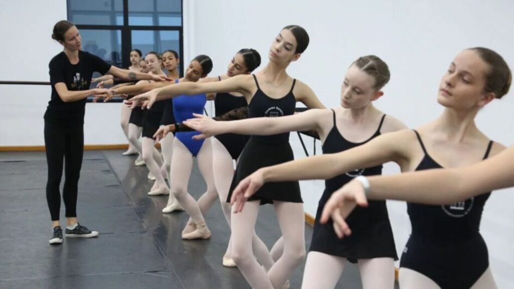Lages recebe audições para novos alunos da Escola do Teatro Bolshoi no Brasil