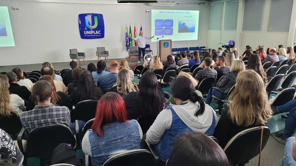 Assistência Social promove evento alusivo ao Dia do Trabalhador para mais de 150 servidores
