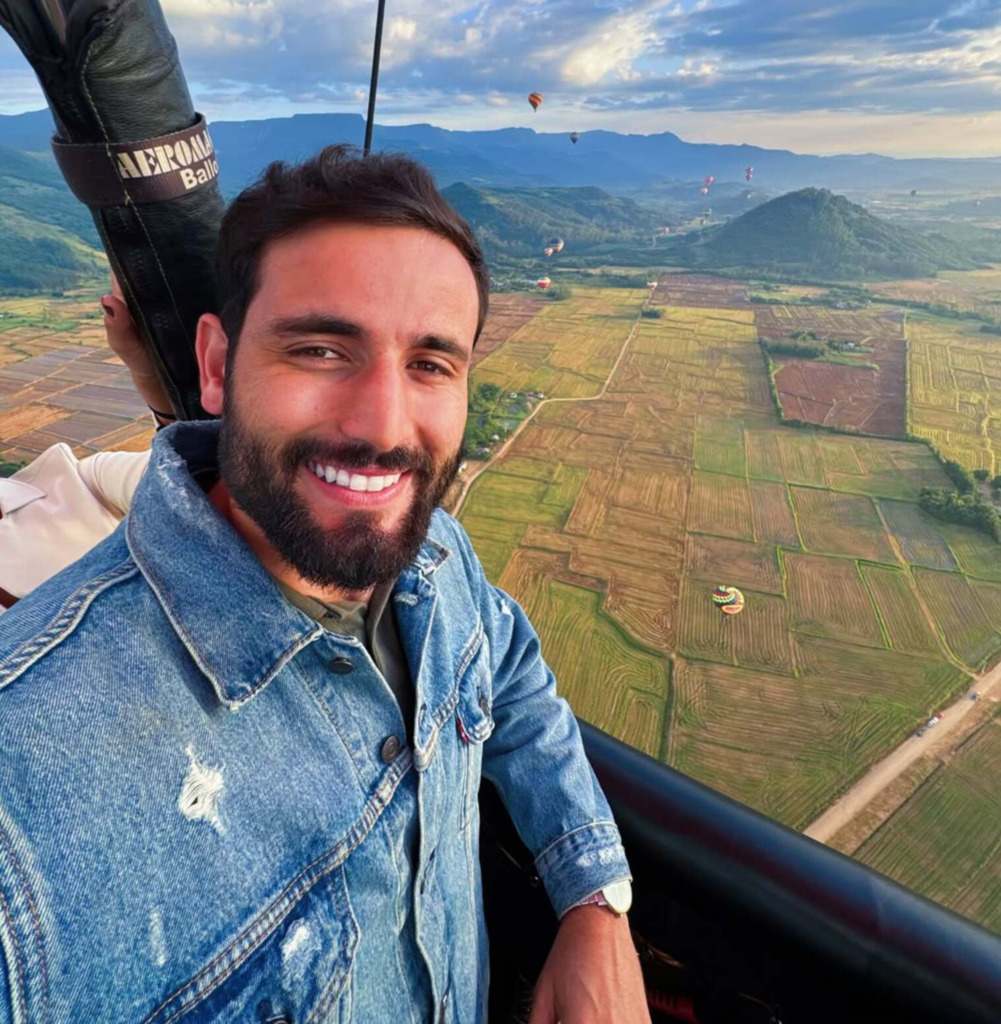 EX-BBB MATTEUS AMARAL ESCOLHE PRAIA GRANDE PARA VIAGEM ROMÂNTICA E VOO DE BALÃO