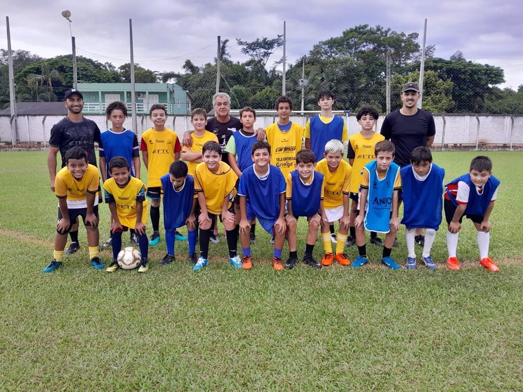 PREFEITURA DE PRAIA GRANDE INICIA NOVAS TURMAS DA ESCOLINHA DE FUTEBOL DE CAMPO