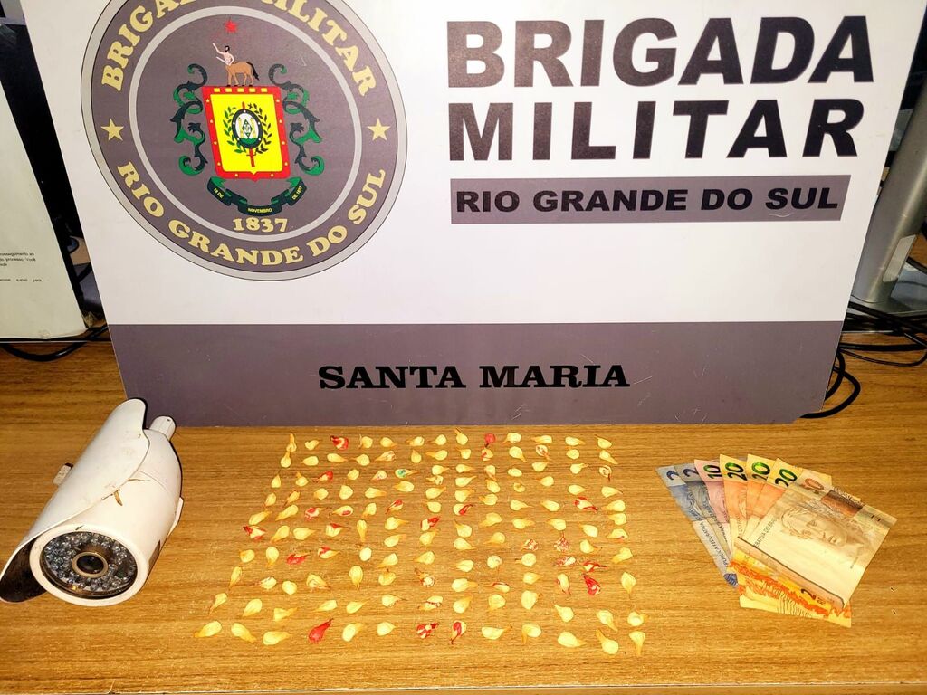 Adolescente é apreendido por tráfico de drogas em Santa Maria