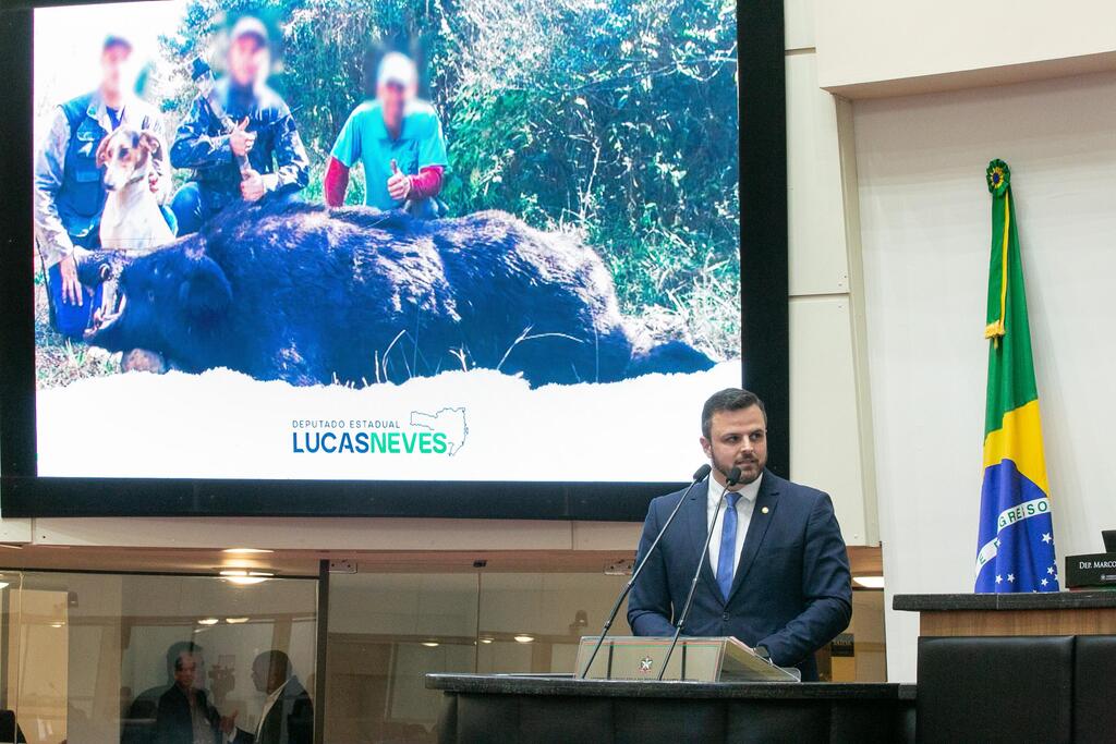 Câmara de Otacílio Costa manifesta apoio à lei de Lucas Neves sobre controle do javali em SC