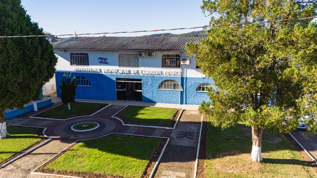 Prefeitura de Correia Pinto propõe aumento para servidores municipais