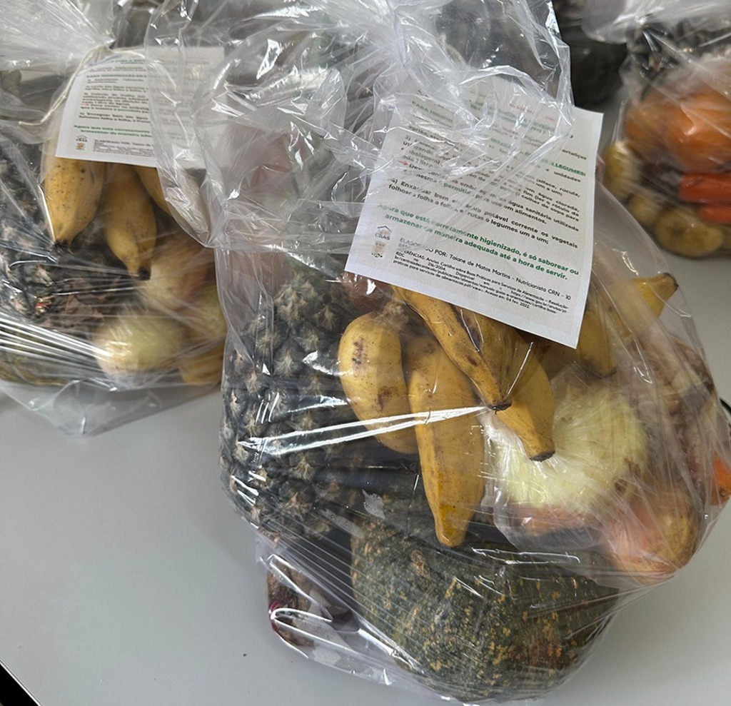 FEIRA DO CRAS PROPORCIONA ALIMENTAÇÃO SAUDÁVEL PARA FAMÍLIAS EM SANTA ROSA DO SUL