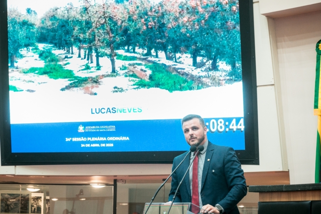 Lucas Neves quer frente parlamentar em defesa da maçã