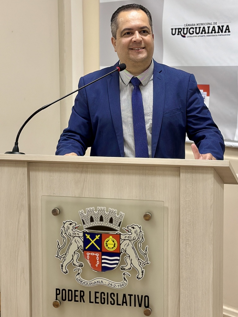 PL cria concurso para estudantes apresentarem soluções para município