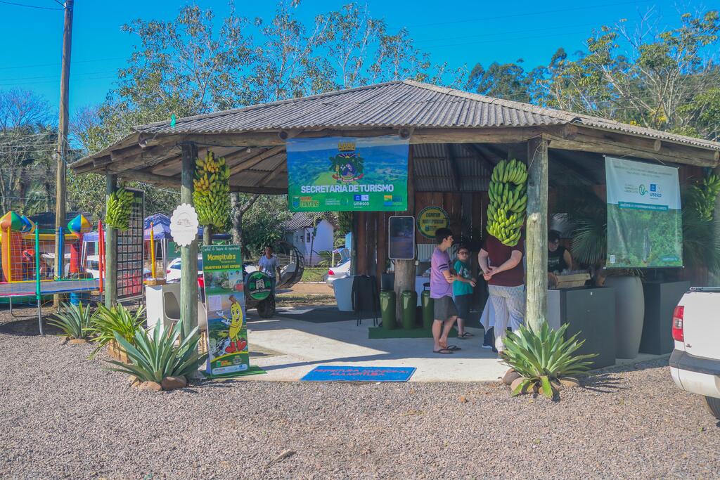 PREFEITURA DE MAMPITUBA LANÇA A PROGRAMAÇÃO DA 15ª FESTA MUNICIPAL DA BANANA