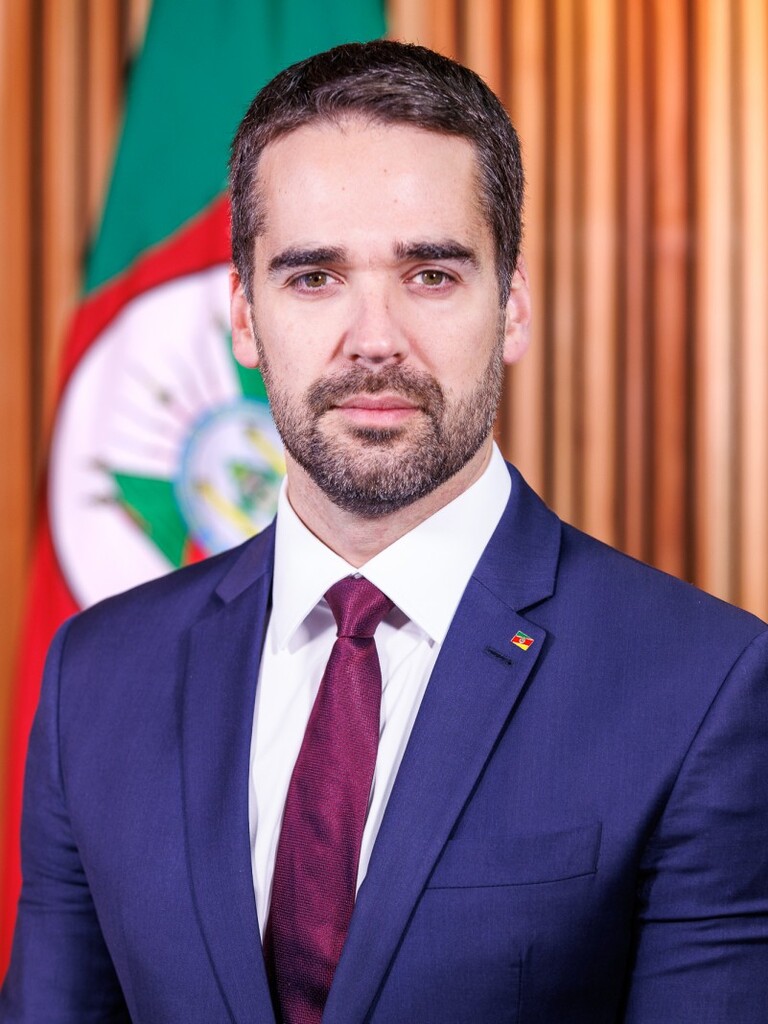 Eduardo Leite se filia no PSD e é lançado como pré-candidato