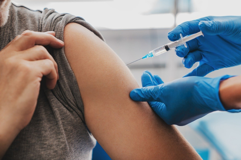 Imagem Reprodução Internet - Vacinação contra a dengue chega a 100 cidades de SC com ampliação para duas novas regiões