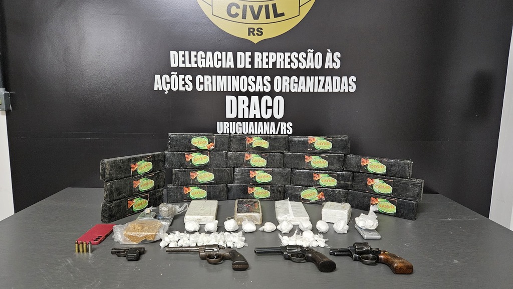 Draco apreende mais de 20 kg de drogas