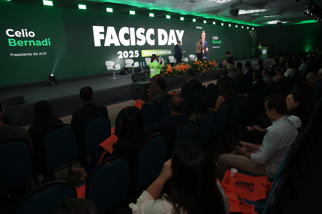 ACIL marca presença e reforça compromisso com o desenvolvimento empresarial
