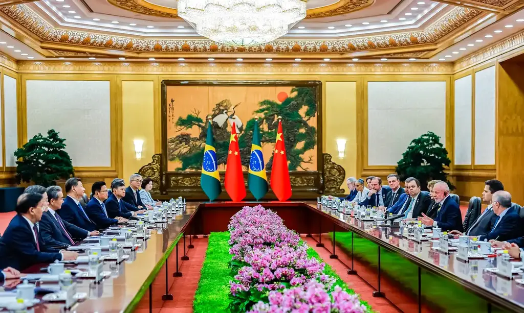 Lula celebra acordo entre China e EUA: 