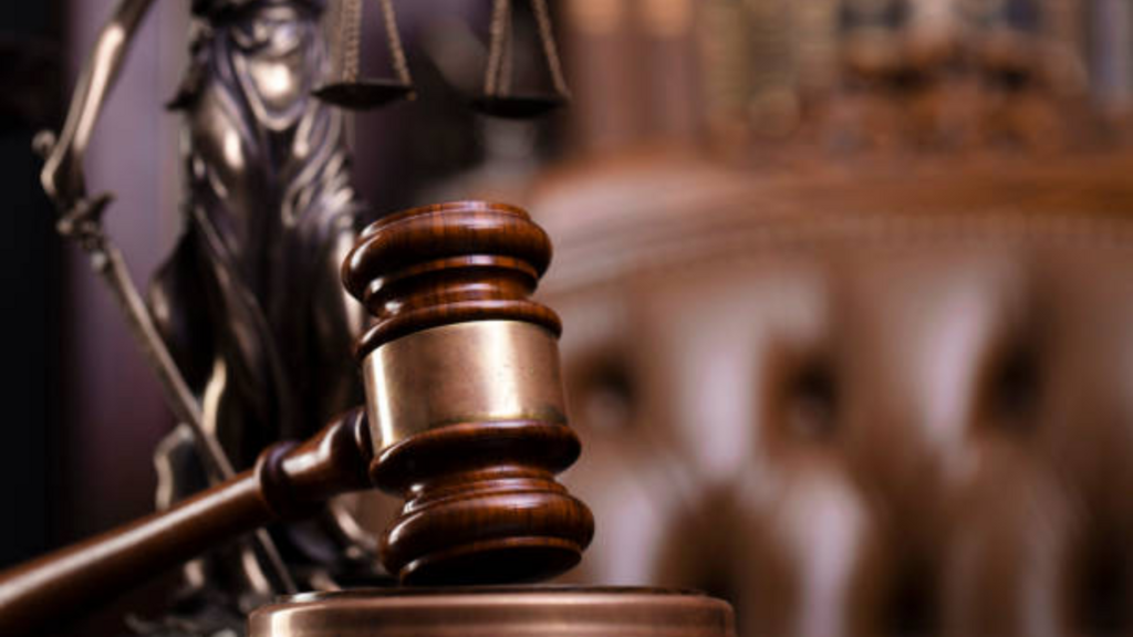 Quatro pessoas condenadas por tráfico de drogas