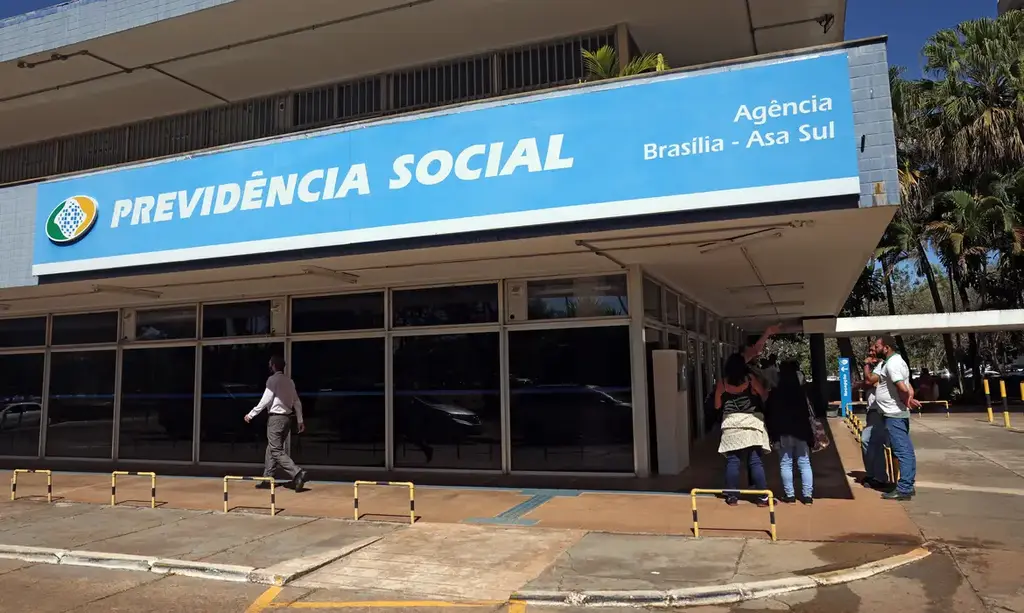INSS alerta população sobre perfil falso em rede social