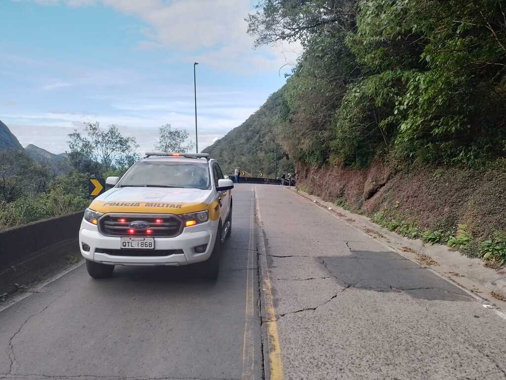 PMRv atende acidente com uma pessoa ferida na Serra do Rio do Rastro envolvento três motocicletas