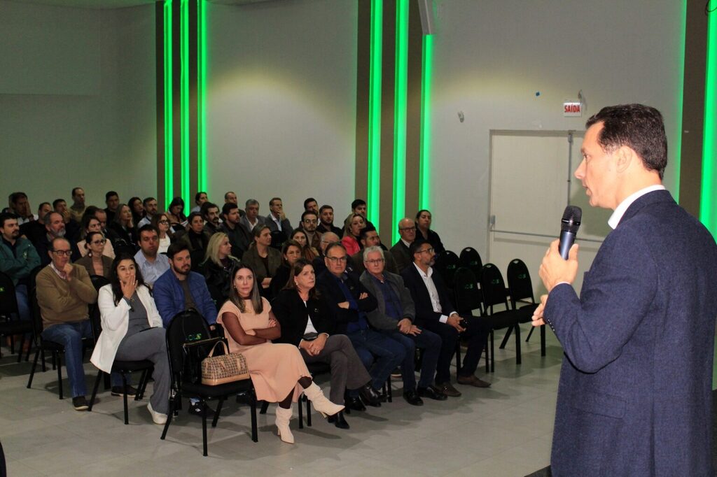 Imagem Artigo Geral Nelson Marchezan Júnior elogia Pacto pela Aceleração Territorial