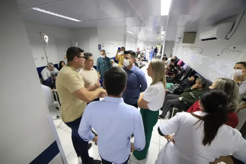 Hospitais superlotados e falta de médicos motivam fiscalização em Joinville