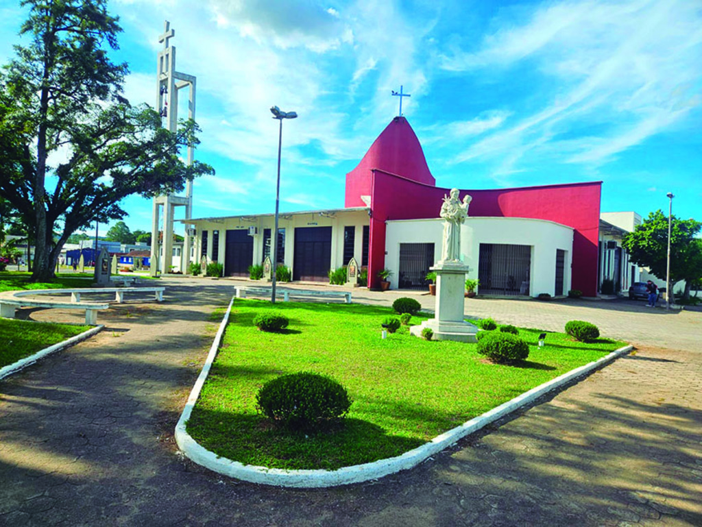 Festa de Santo Antônio inicia dia 24 com bocha e porco no tacho na Quarta Linha