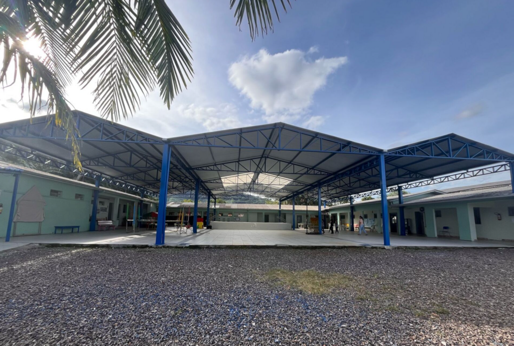 EM MORRINHOS DO SUL: SAGUÃO DA ESCOLA PROFESSOR JOÃO STEIGLEDER SERÁ REINAUGURADO COM MELHORIAS NA INFRAESTRUTURA