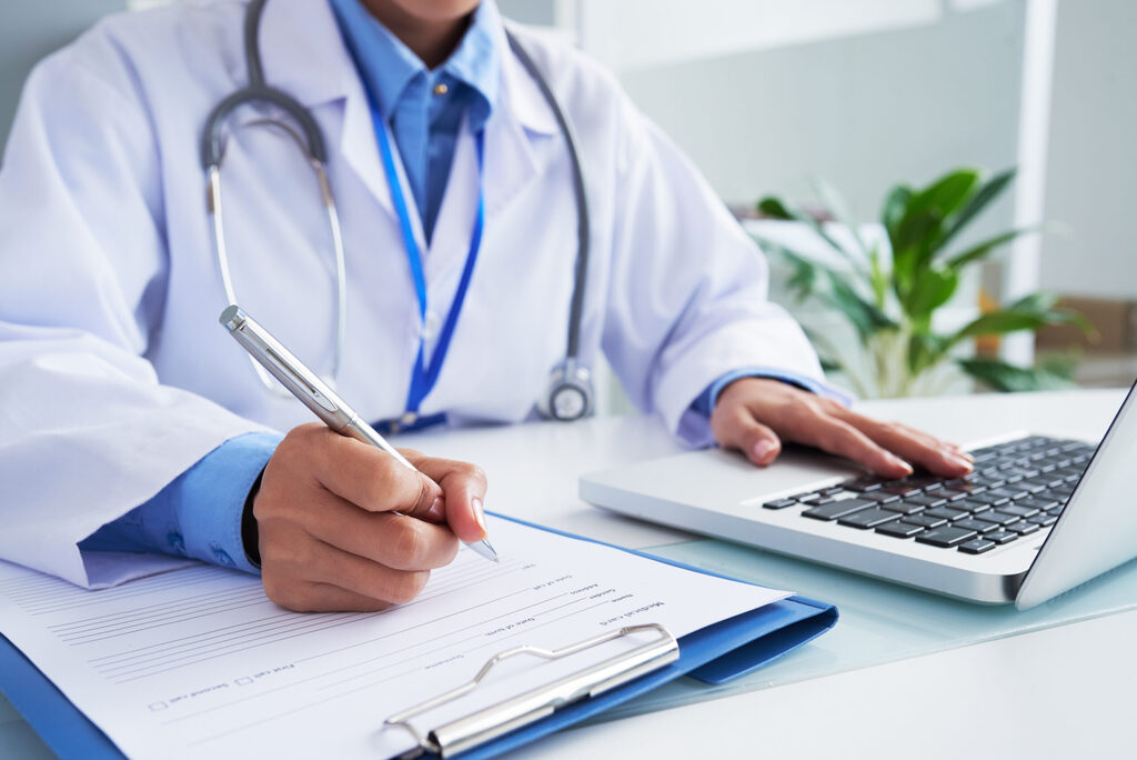 Medicina e Direito deverão ser exclusivamente presenciais