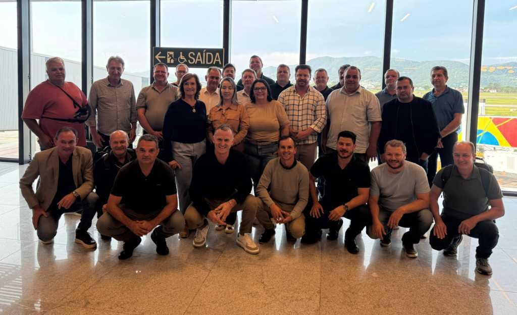 Prefeitos do Alto Vale participam da Marcha a Brasília