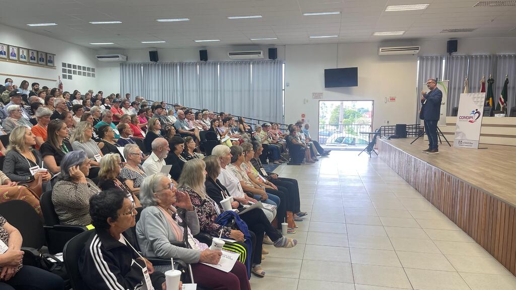 Direitos da Pessoa Idosa são debatidos na 2ª Conferência Municipal