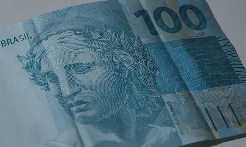 Governo congela R$ 31,3 bi do Orçamento de 2025