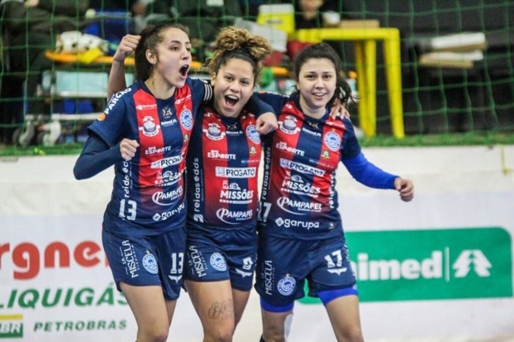 Celemaster encara IDEAU na abertura da semifinal da Copa RS