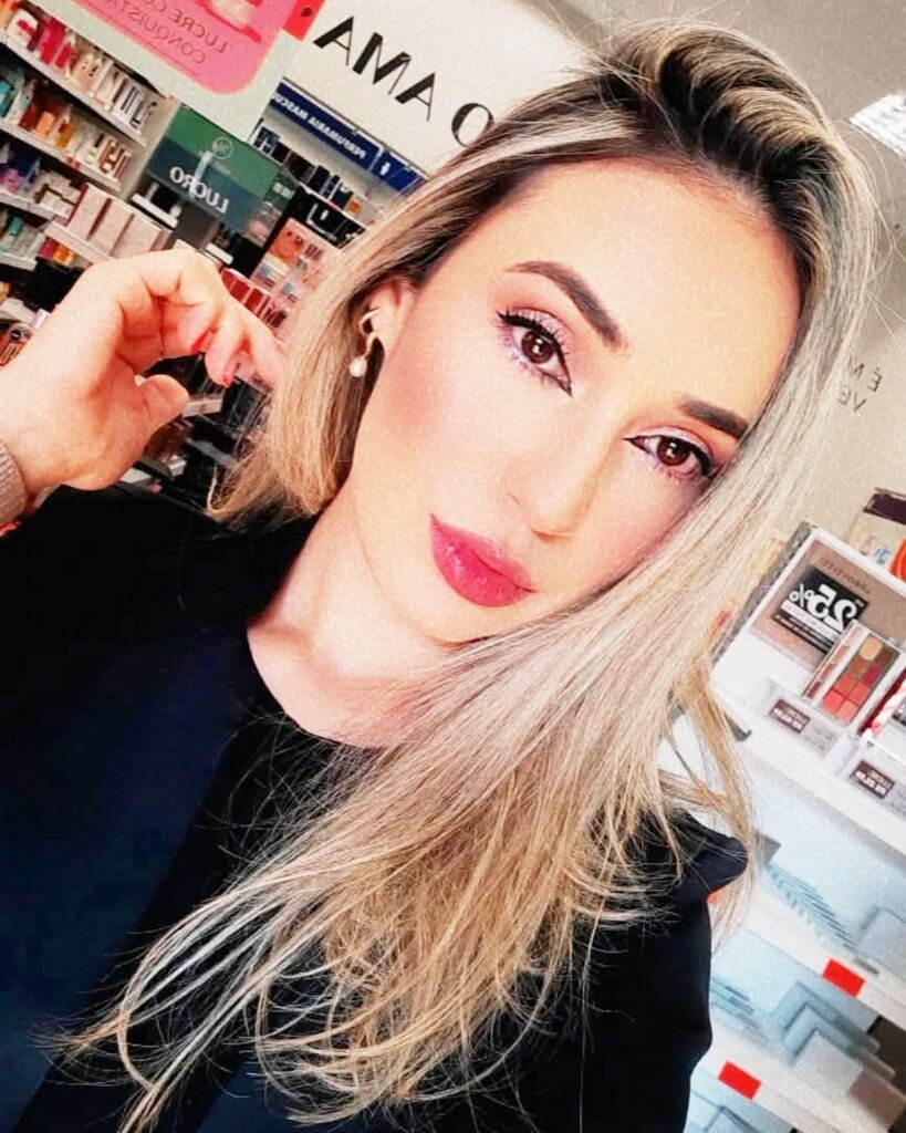 Leticia R. Dreher