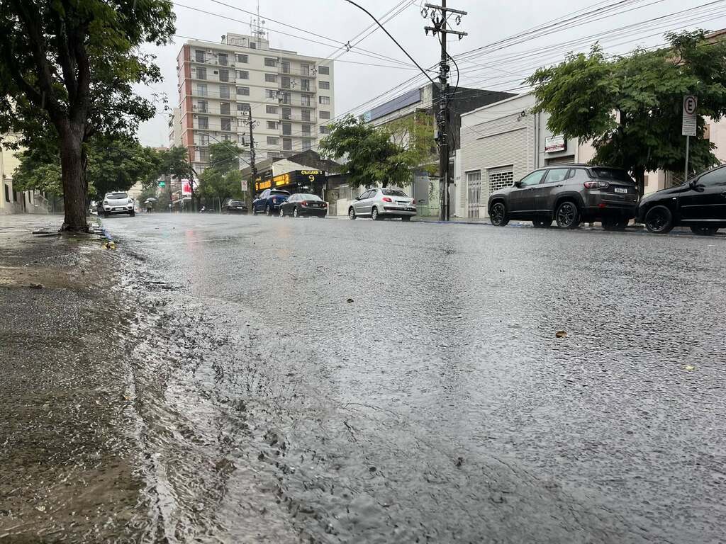 Chuvas somam 170 milímetros em Uruguaiana