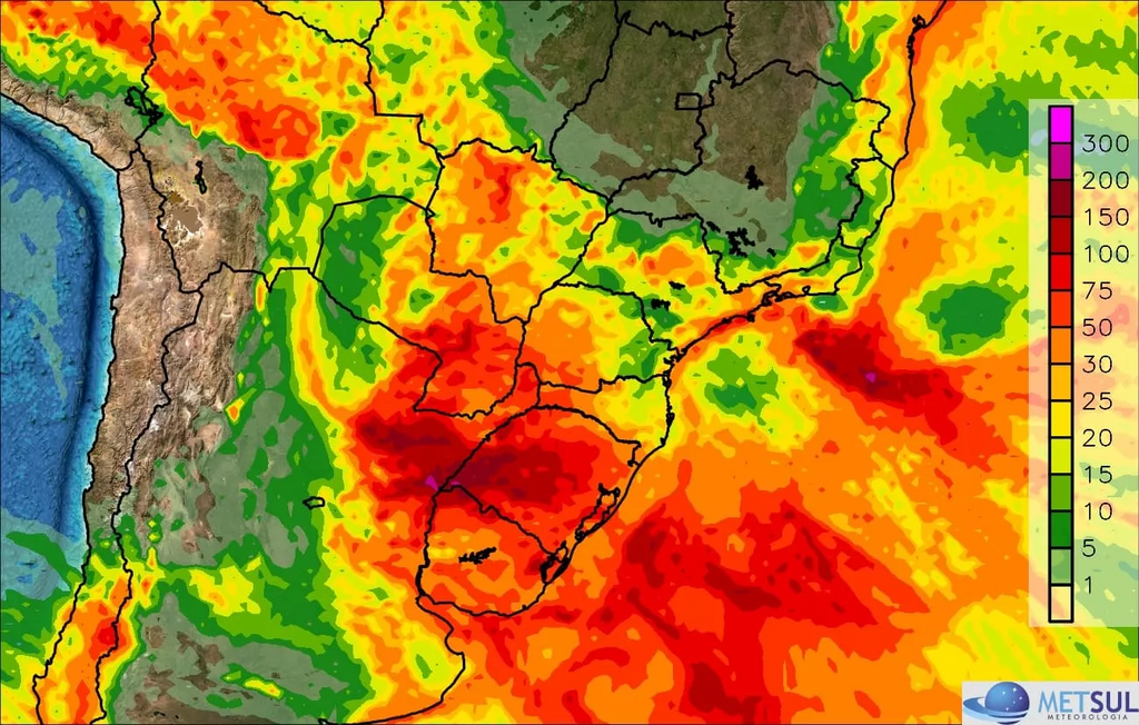 Frente quente trará chuva intensa e risco de temporais