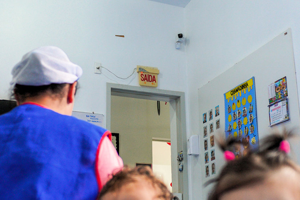 Afasc conclui instalação de câmeras de segurança em todas as salas de aula dos CEIs