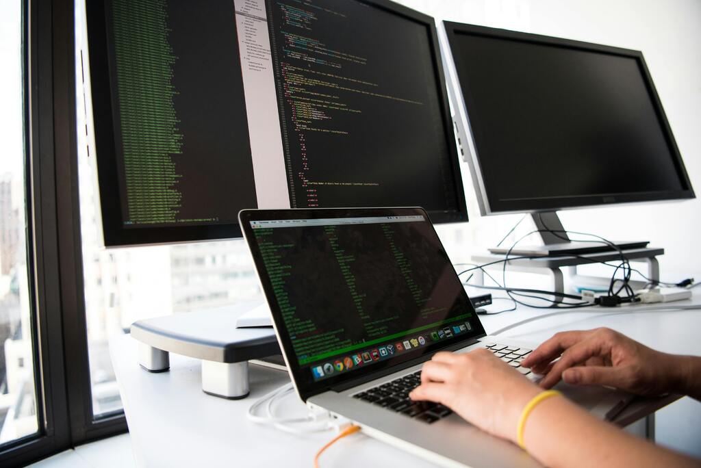 MCTI vai abrir 10 mil vagas para formação de programadores