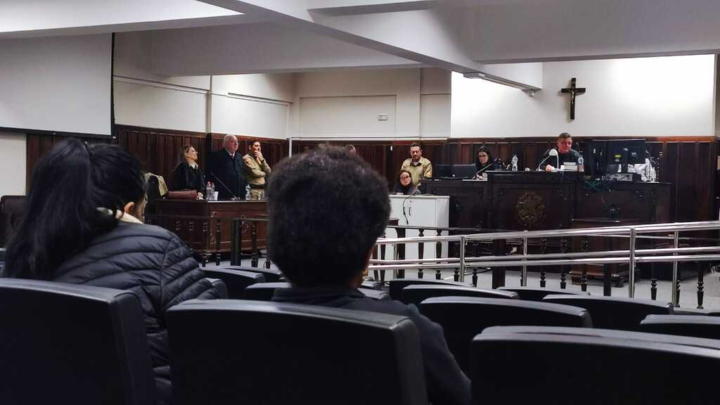 Homens são condenados por homicídios ocorridos em Correia Pinto e Painel