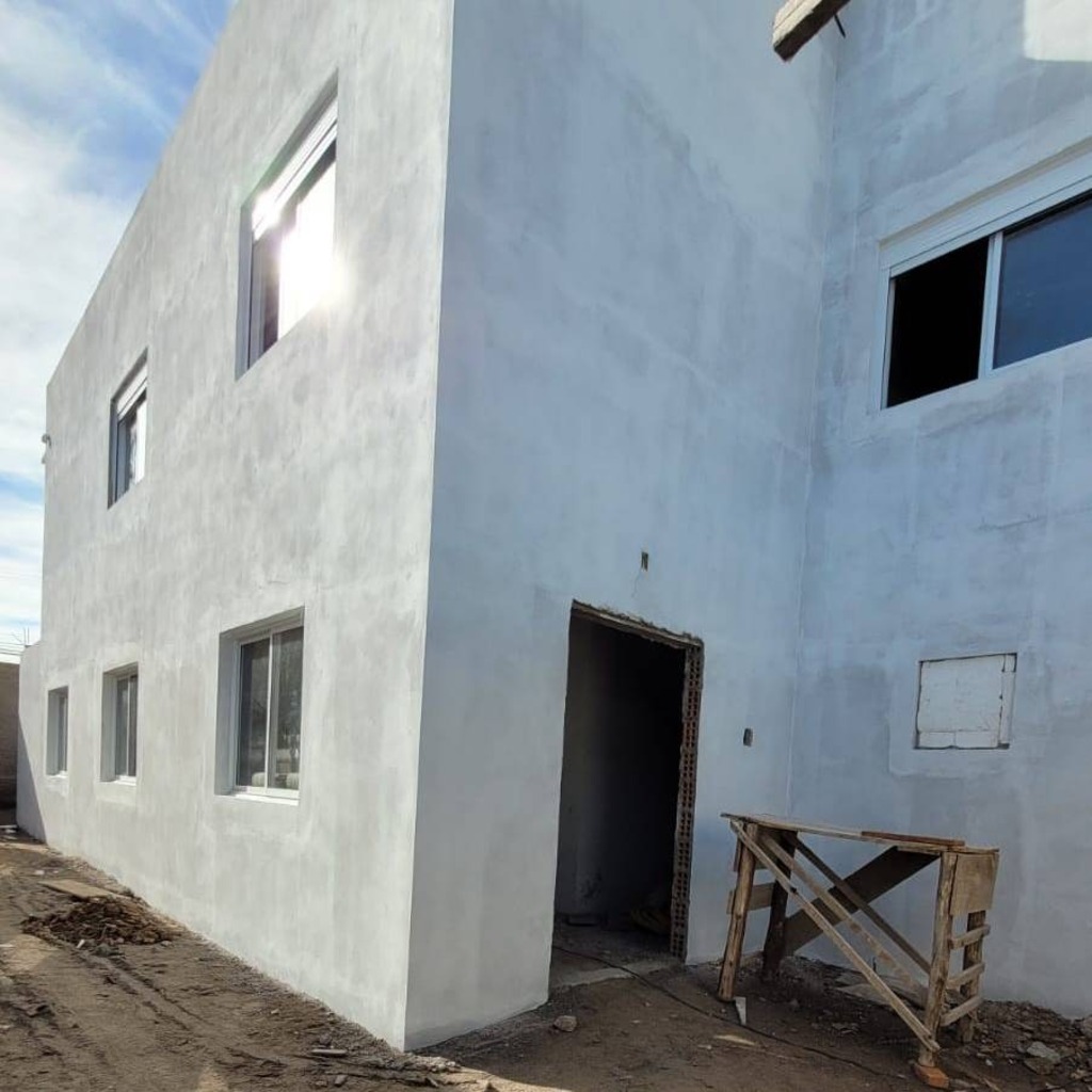 Obra da Casa da Aapecan avança com doações da comunidade