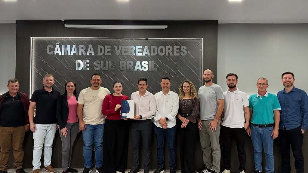 Filiação à Acamosc fortalece o Legislativo de Sul Brasil