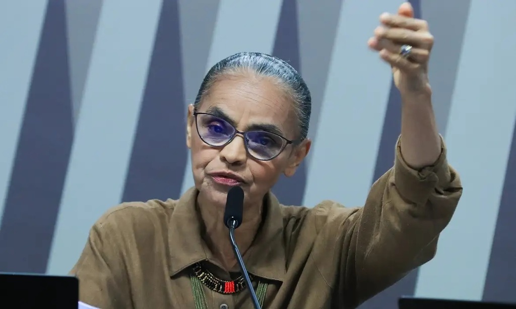 Universidades federais repudiam ataques misóginos contra Marina Silva